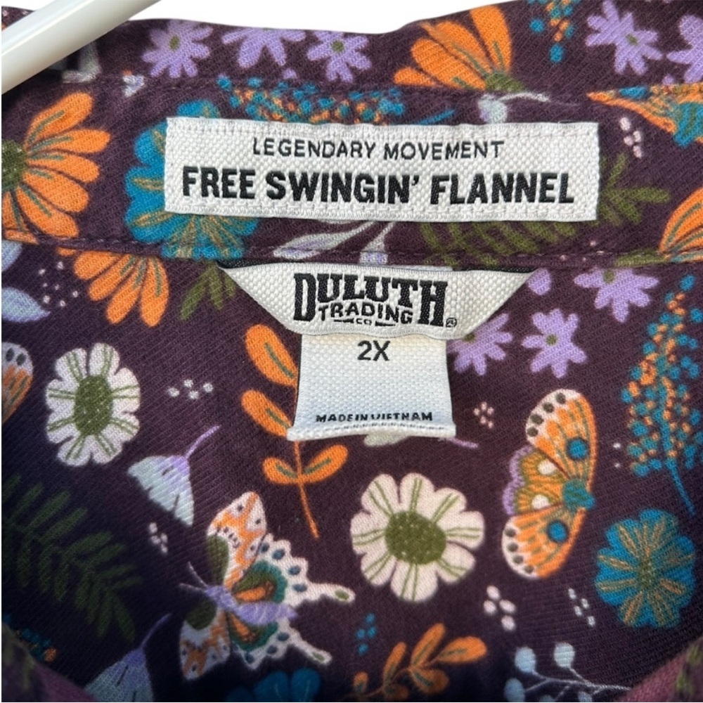 Duluth Trading Co. Women's Free Swingin' Flannel- Size 2XL - Butterfly & Flowers - Picture 7 of 8